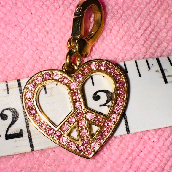 Juicy Couture 2008 Gold plated over Brass Pink Heart Pendant - Picture 7 of 9